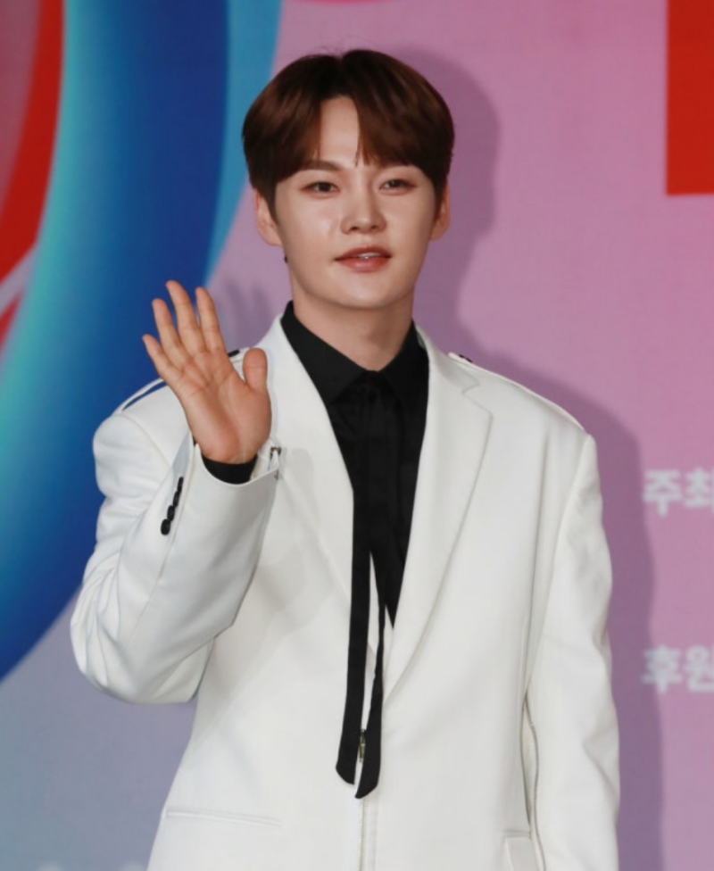 박서진, 스타랭킹 트롯 2위! 팬심으로 이어가는 뜨거운 상승세