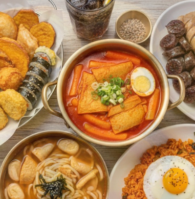 성수동에서 맛과 분위기 다 잡은 최고의 분식집!