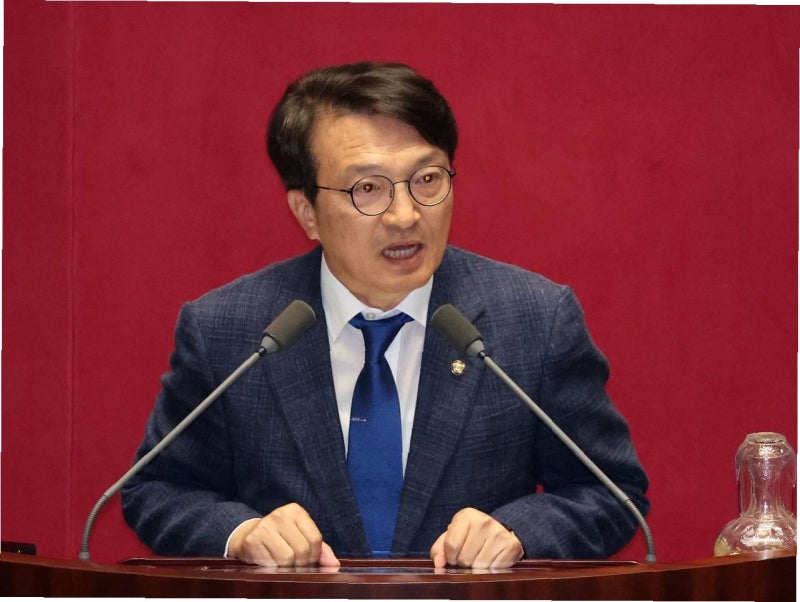 24년 만의 정정 기사: 김의겸 의원, 과거 보도 진실 바로잡다