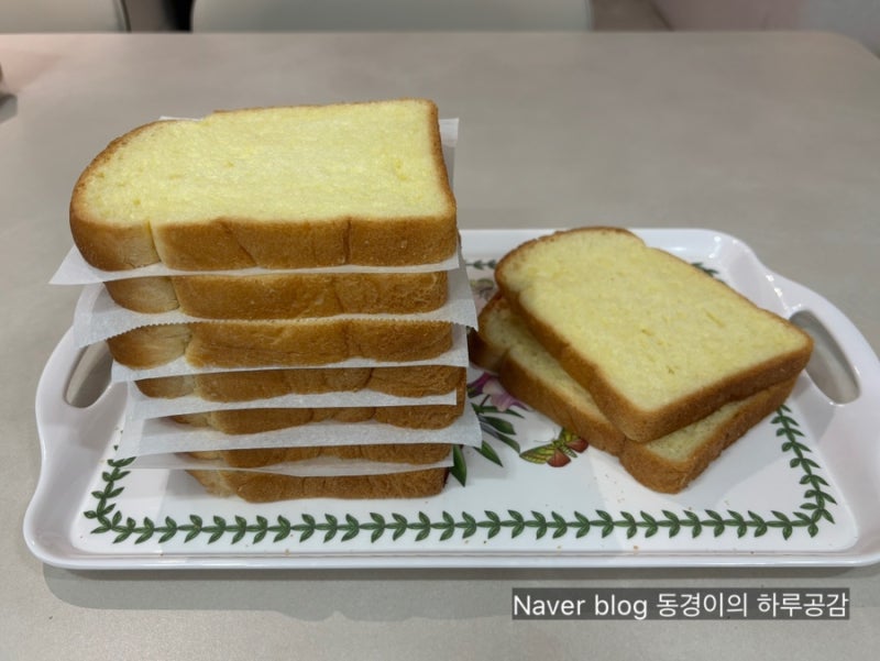식빵 냉동보관, 기간은 얼마나 될까? 눅눅함 없이 오래 보관하는 꿀팁