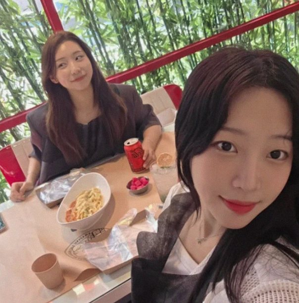 쯔양 매니저 오수빈 퇴사 이유 불화설 해명과 13년 절친의 눈물 어린 인사