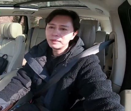 "6억짜리보다 낫다?" 김민종이 롤스로이스 팔고 결국 선택한 1,970대 한정판 SUV