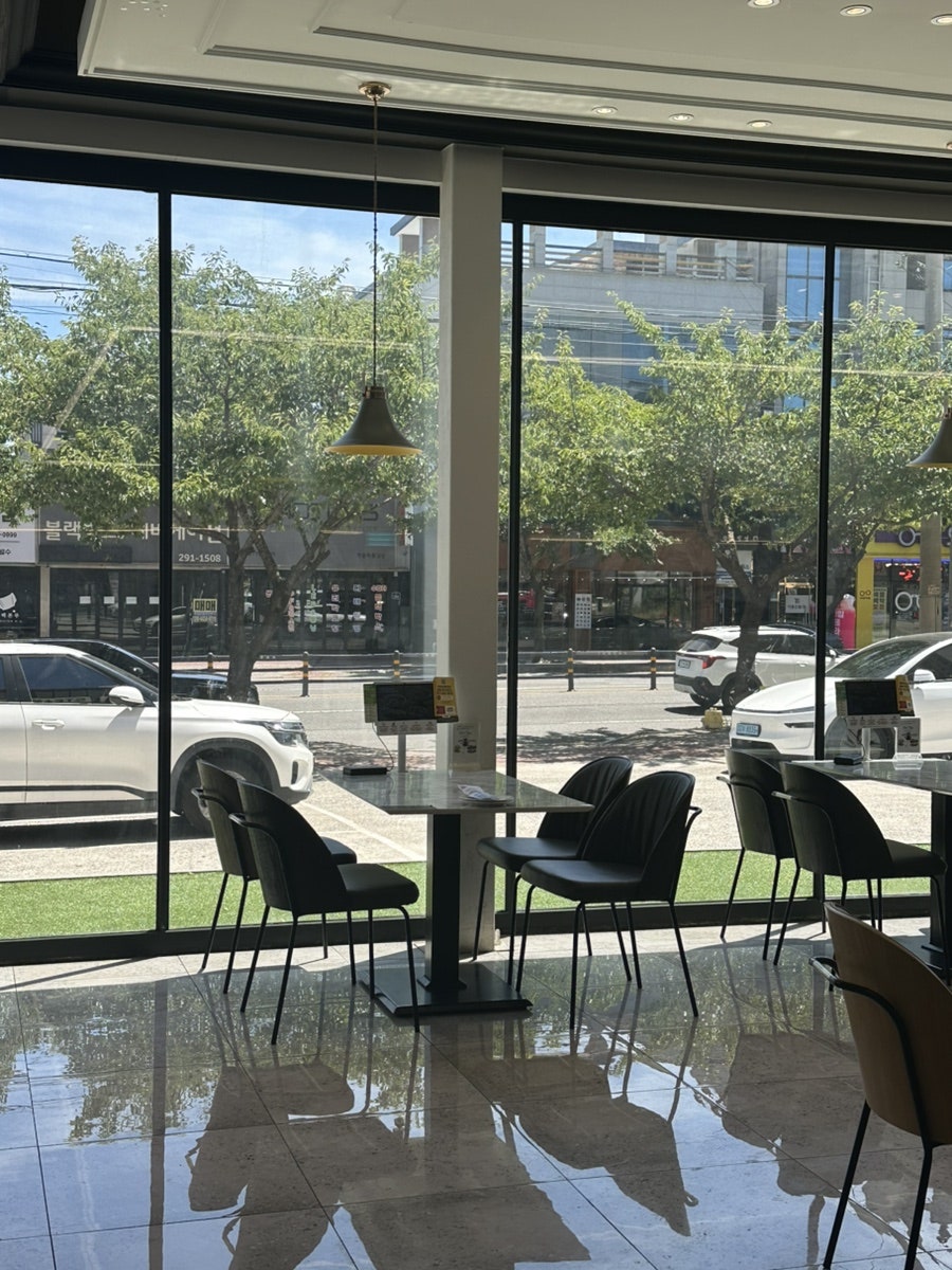 라라코스트 문덕점 사진 6