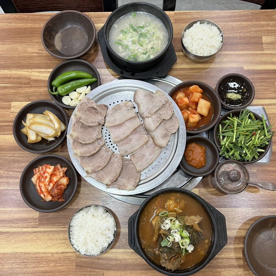 꿀꿀이감자탕 사진 2