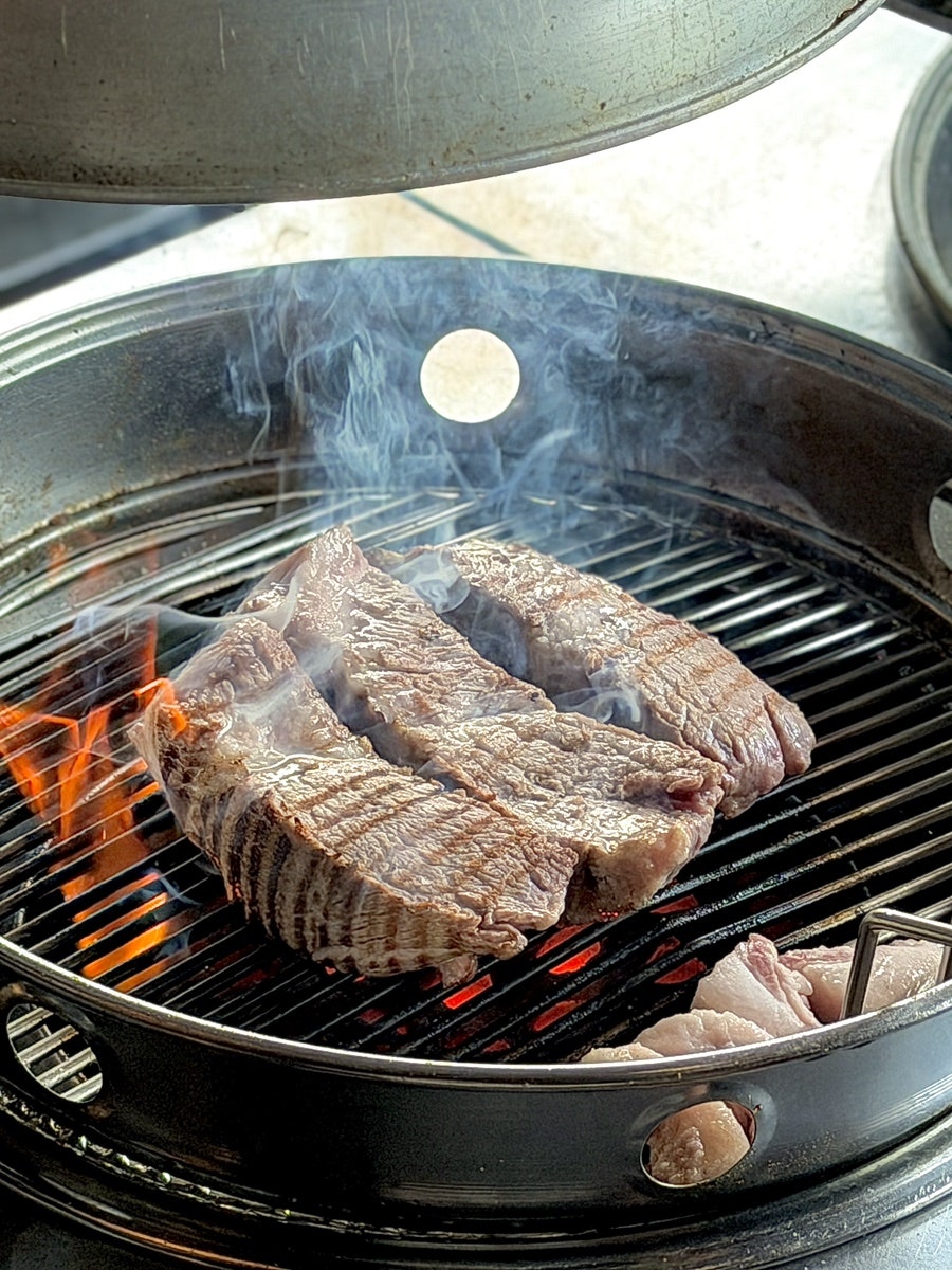 흑돼지형제들 파주본점 사진 1