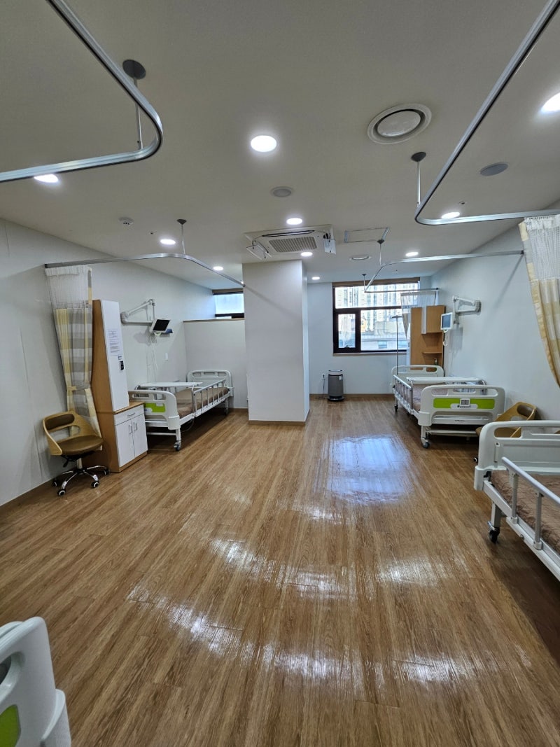 강남 모커리 한방병원 치료 비용, 입원실 내부, 입원 비용, 식사, 위치