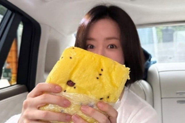 결별설까지 돌았는데... 한지민이 올린 사진 한 장에 다들 할 말 잃은 이유