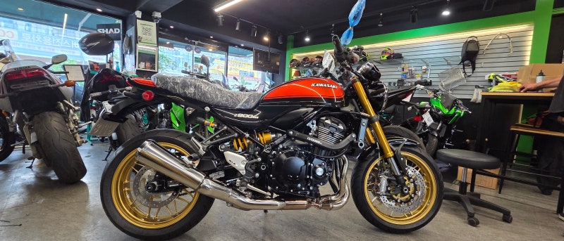 2026 KAWASAKI Z900RS SE 신차 출고기!