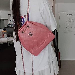 샤넬 가브리엘 백팩 단종? 스몰 핑크 실사용 후기, 지금도 예쁜 이유