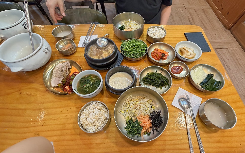 비학산보리밥생칼국수 해운대본점 사진 4