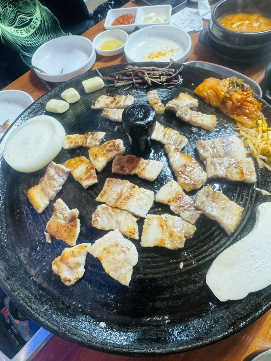삼정솥뚜껑삼겹살 사진 1