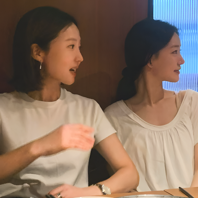 염정아 인스타 개설, 붕어빵 딸 공개? 남편 투샷 화제 (나이 자녀)