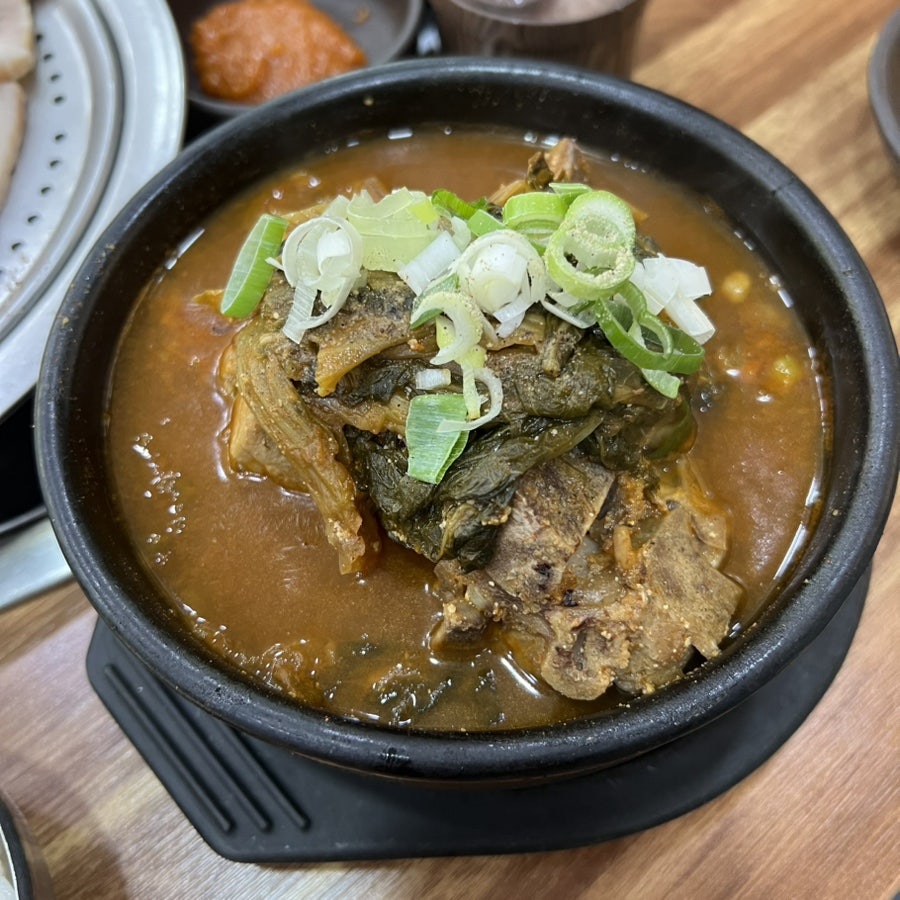 꿀꿀이감자탕 사진 3