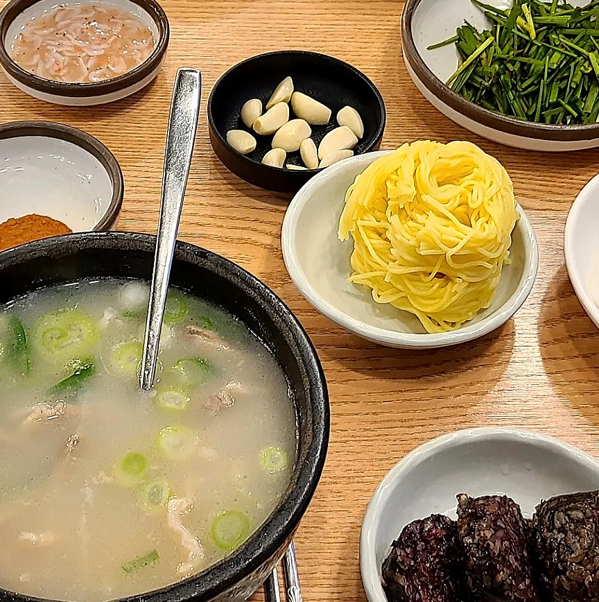 송 사진 2