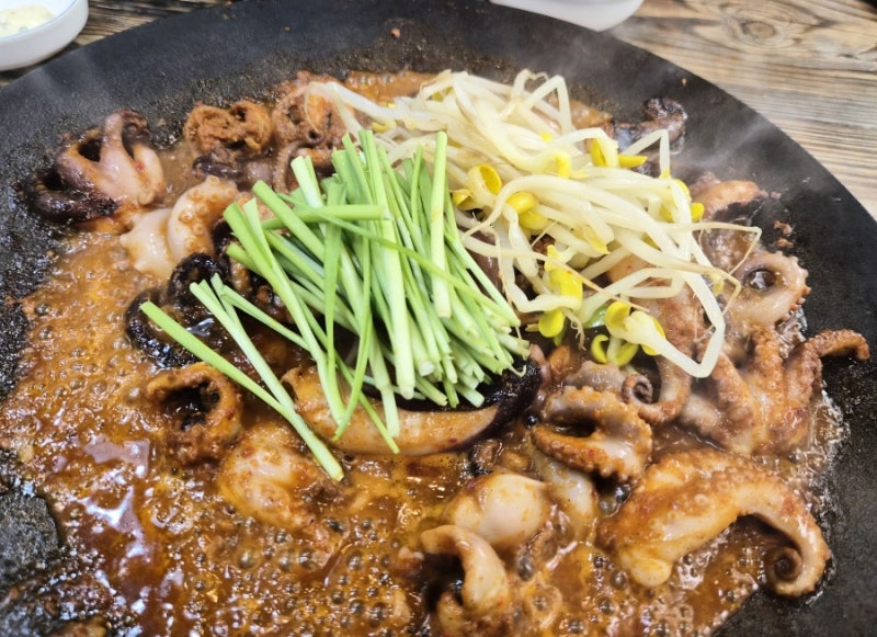 포항 이동 시청 쭈꾸미 맛집 점심특선 추천 '청양일초 포항쭈꾸미'