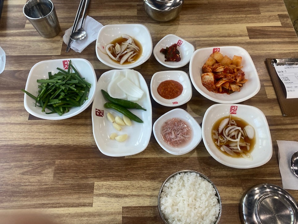 아제돼지국밥 김해율하점 사진 5