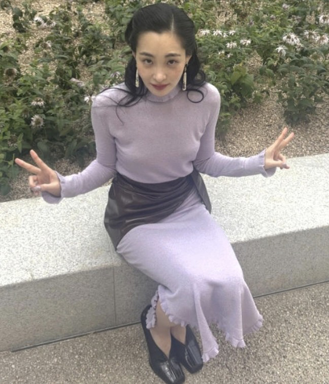 김민하, 청룡시리즈어워즈 오프닝 'That's Life' 무대와 17kg 감량 화제