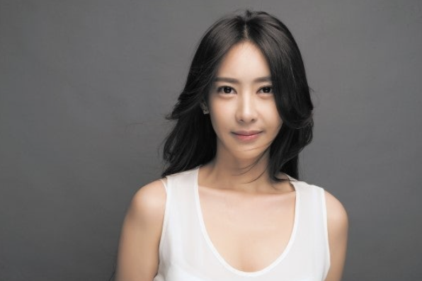배우 <b>김세인</b> 프로필(나이 데뷔 작품활동) 및 최신근황 | 오마이갓, MB....