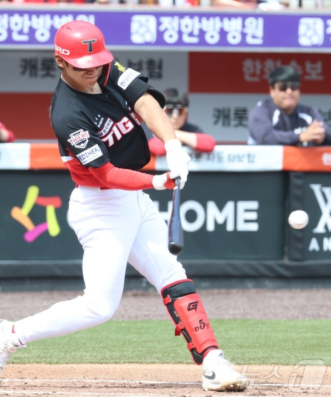 이것이 슈퍼스타의 클래스!" KIA 김도영, 초구 타격으로 3경기 연속 홈런 터뜨렸다!
