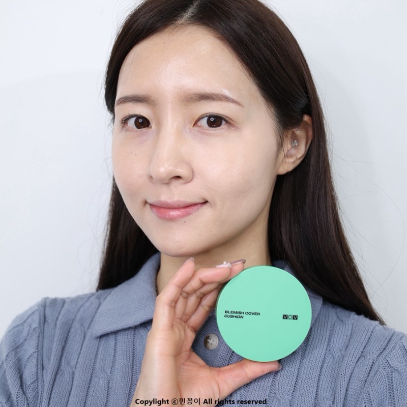 다이소 커버력 좋은 쿠션팩트 보브 벨벳쿠션 촉촉한 여름 광채쿠션