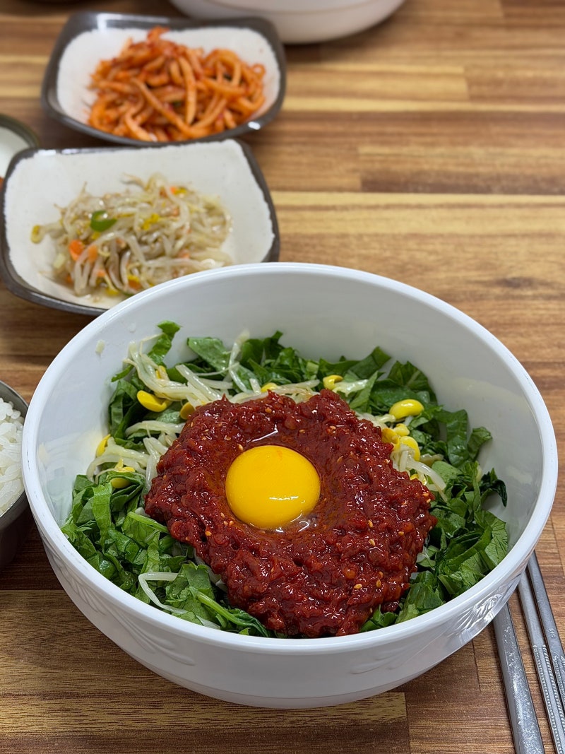 전라북도 부안 현지인 맛집 주산식당 : 육회비빔밥