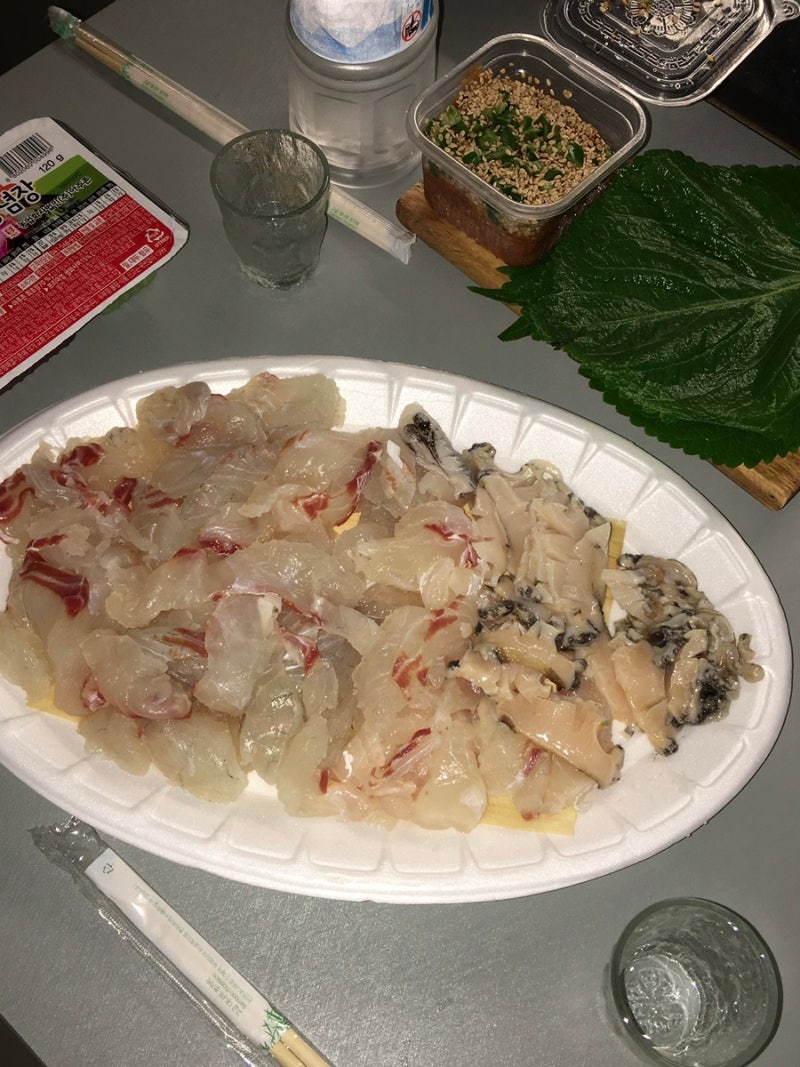【釜山水営区】広安里活魚センターどこに行こう？民楽活魚センター慶浦商会訪問レビュー、こっそりくれたサービス…