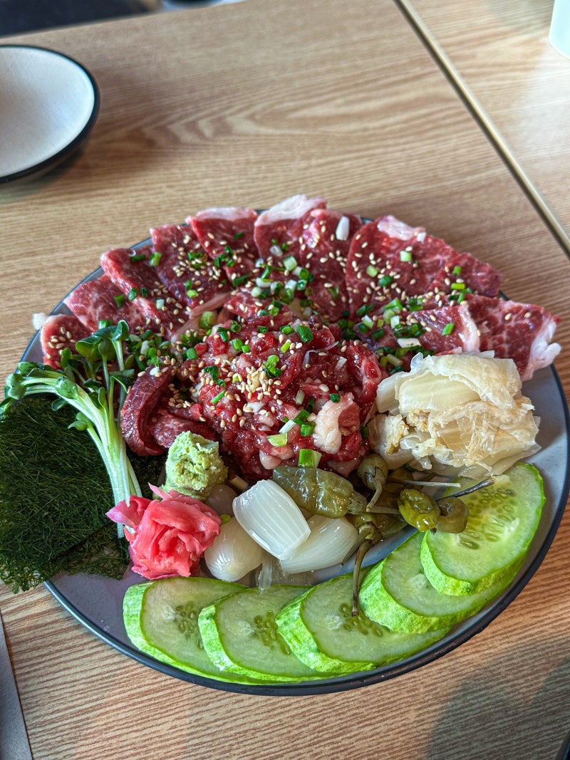 시흥 육사시미 맛집 구가 후기 | 차돌 사시미, 차돌 육회