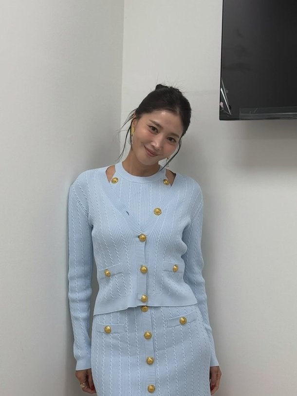 오윤아 재혼 후 물오른 미모 공개하며 전한 근황 소식