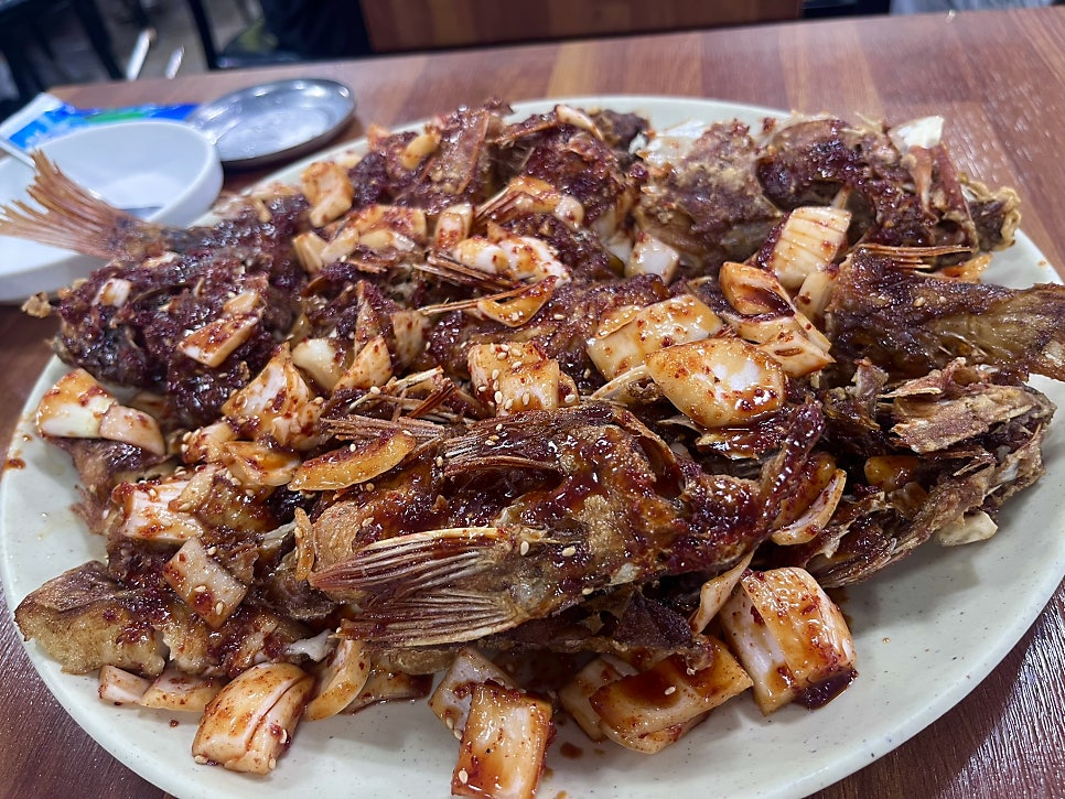 자리돔횟집 사진 3