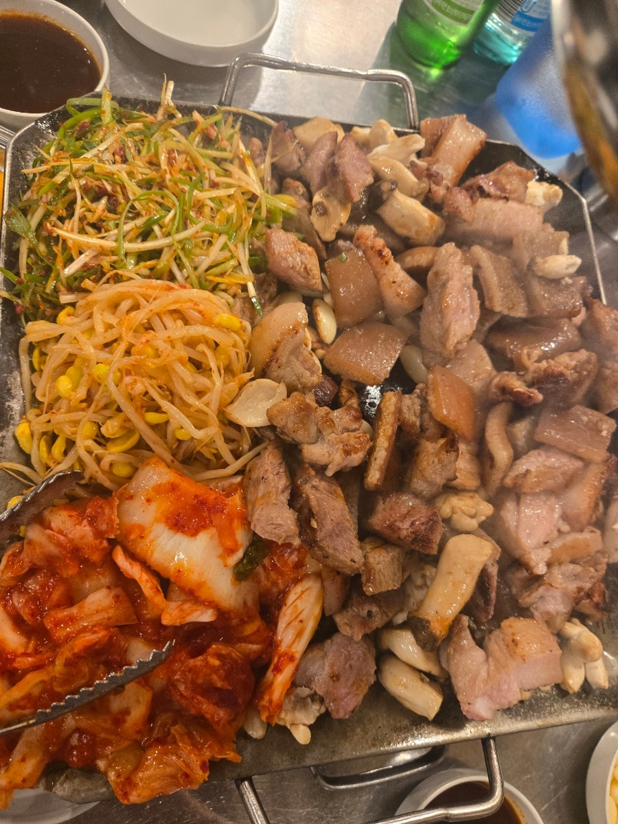 평화김해뒷고기 경성대부경대점 사진 6