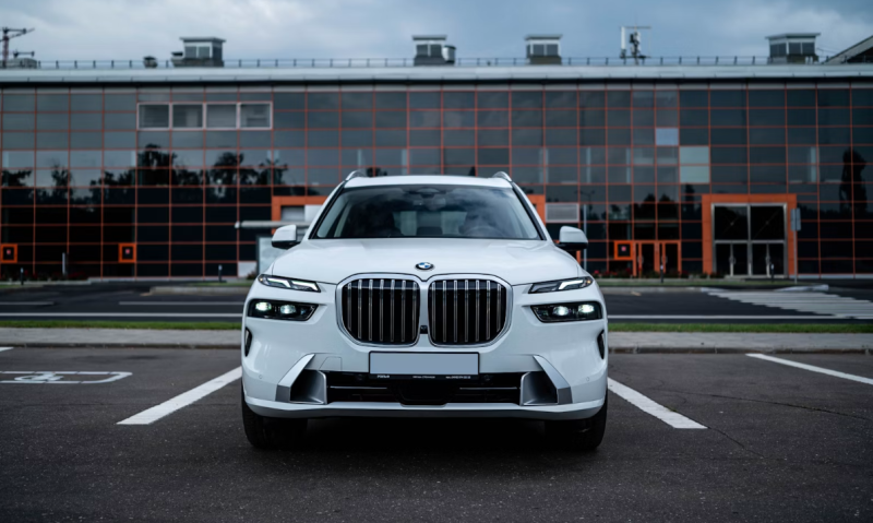 BMW 전기차 라인업 총정리, i4부터 iX3까지 한눈에