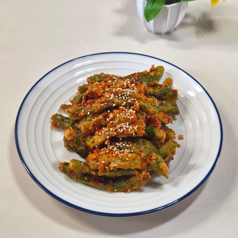 꽈리고추찜, 생콩가루 입혔더니 더 고소했어요