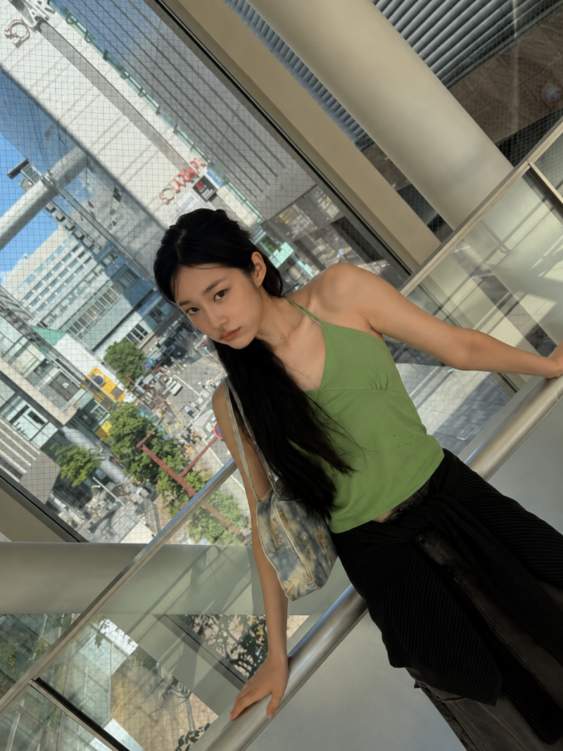 「嘴角有動過？」盧允瑞被傳醫美…但更引人注目的是她的私服時尚