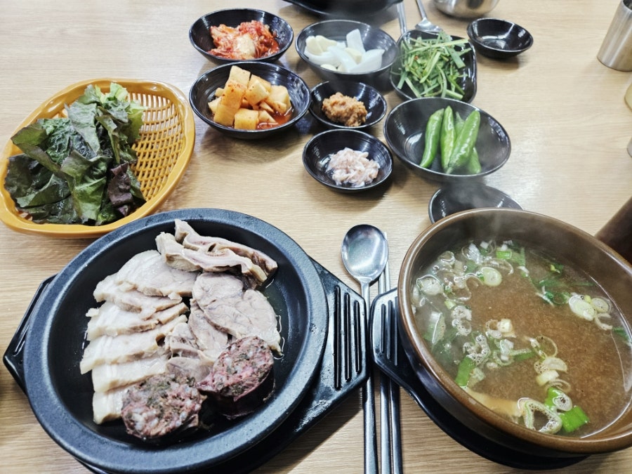 신창국밥 남천점 사진 6