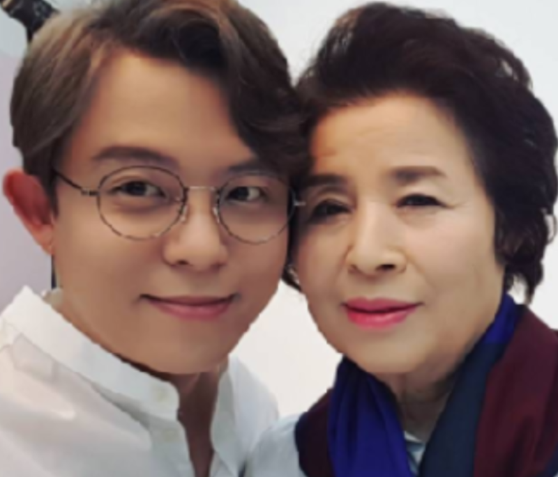이옥진 여사 관련 이미지