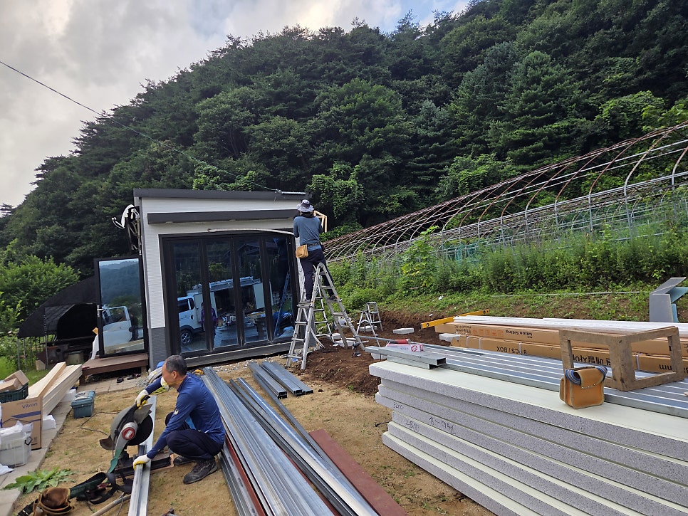 쉼터 사진 1