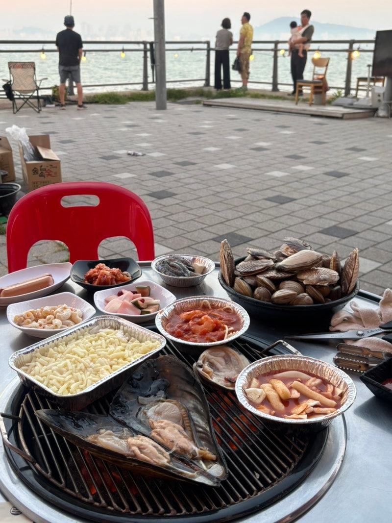 영종도 구읍뱃터 조개구이 맛집 아라담 신관 | 애견동반, 오션뷰 야장, 내돈내산
