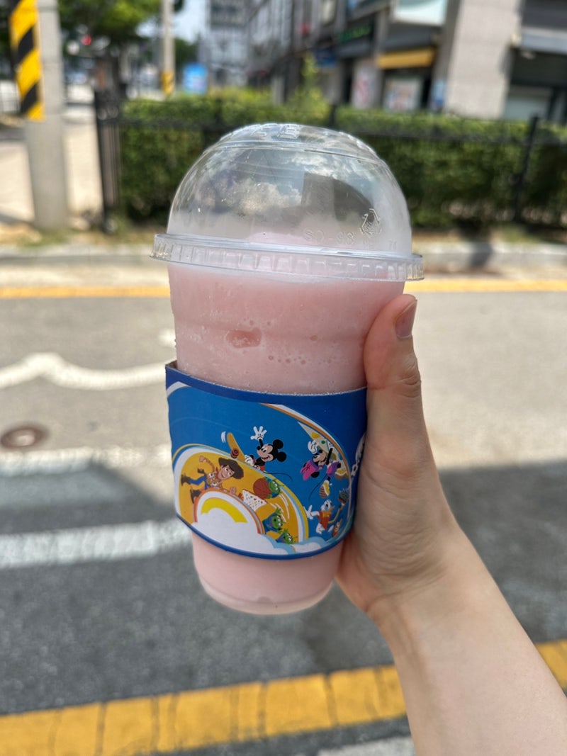 컴포즈 신메뉴 저당 복숭아 스무디 먹어봤어요!! 저칼로리 여름음료 추천, 사과생크림와플까....