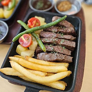 [그릴비] Grill.B_스테이크, 파스타, 피자를 합리적인 가격으로 맛있게 즐길 수 있는 부산 기장 ....