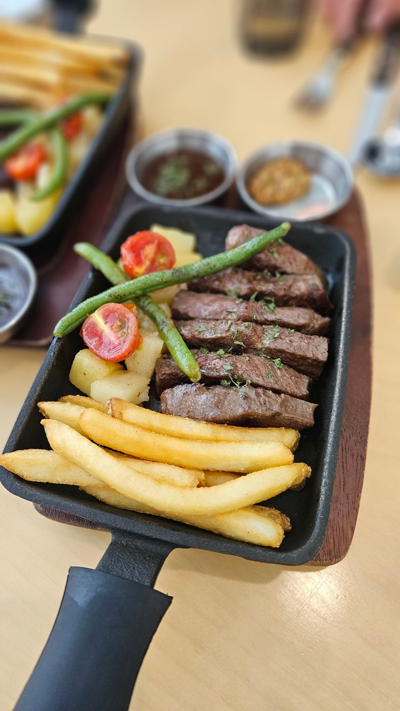 [그릴비] Grill.B_스테이크, 파스타, 피자를 합리적인 가격으로 맛있게 즐길 수 있는 부산 기장 ....