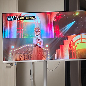 중소기업 TV 추천 스마트 티비 이동식 와이드무빙뷰 43인치 6개월 사용한 솔직후기