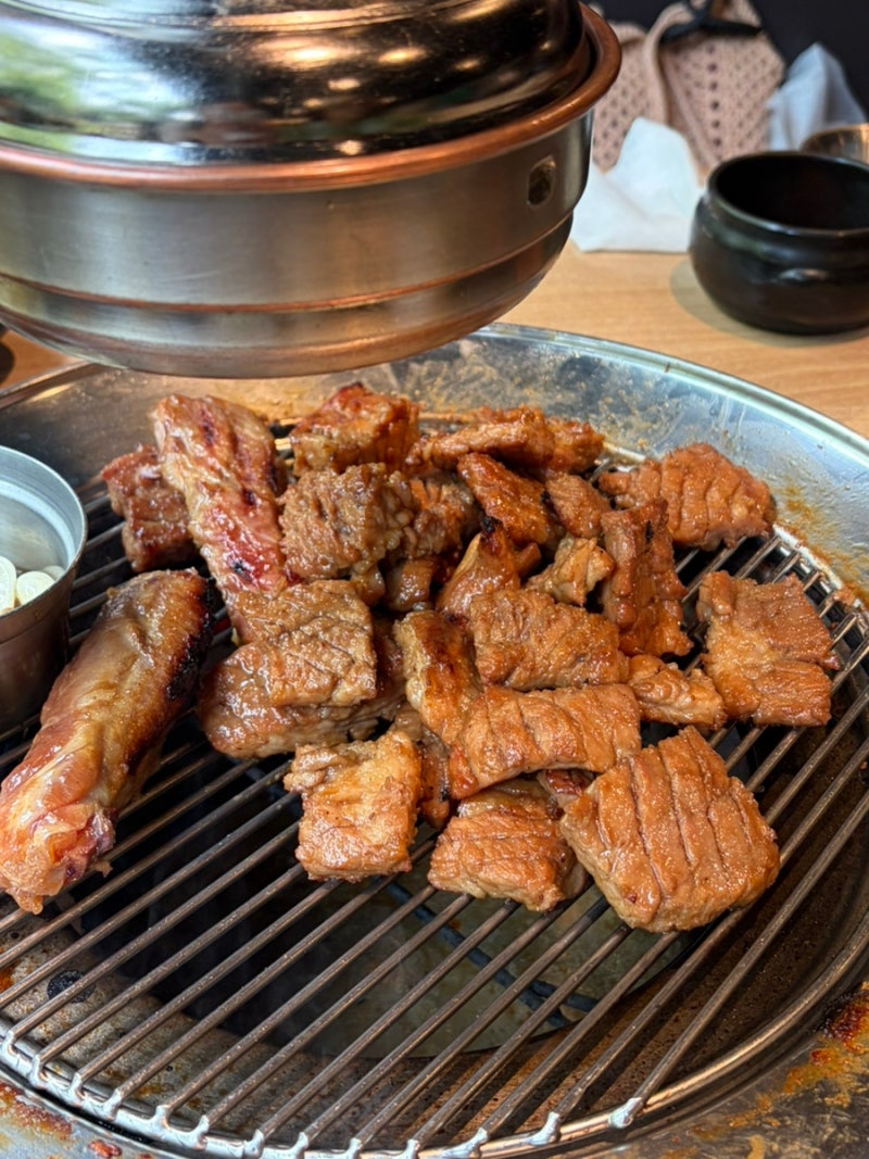 경기 하남맛집_‘흥부골 숯불 돼지갈비’에서 돼지왕갈비를 먹다