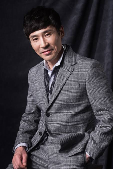 돈보다 가족이었다, 집도 잃고 빚도 생겼지만 끝까지 책임을 선택한 조관우