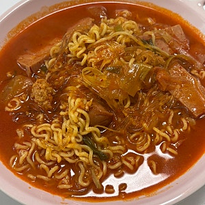 [식품] 오뎅식당 부대찌개밀키트 추천_의정부 블루리본 부대찌개 후기 원조의 맛 집에서 즐....