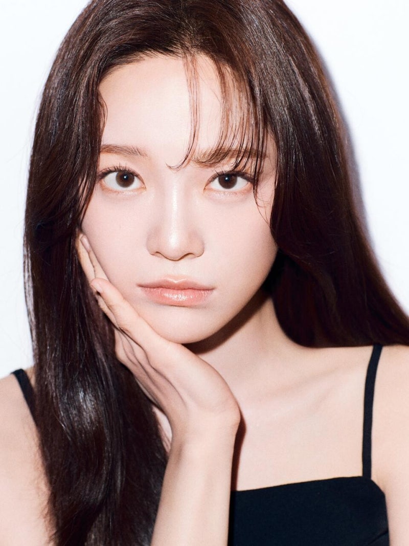 김세정, 배현성·조한결과 '여고생왕후' 주연…타이틀롤을 다시 잡았다는 사실이 먼저 읽혔....