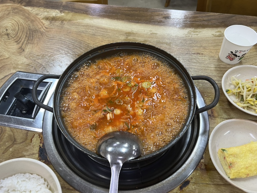 별난돼지김치찌개&뒷고기 사진 3