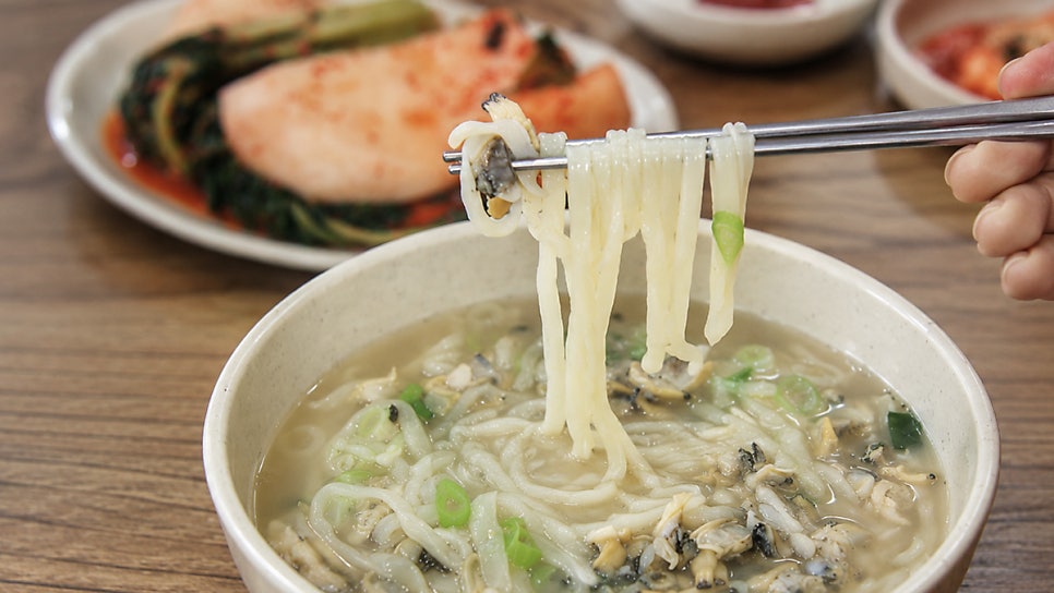 Hongseongkalguksu photo 1