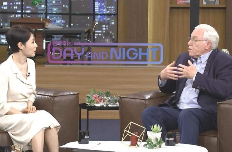 하버드 출신 한국학자 마크 피터슨 17년만에 두 딸 입양 이순신 족보 (+프로필 나이 직업)