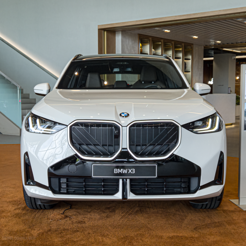 BMW X3 20 xDrive M 스포츠, 굵어진 외관과 실내 소재의 온도 차