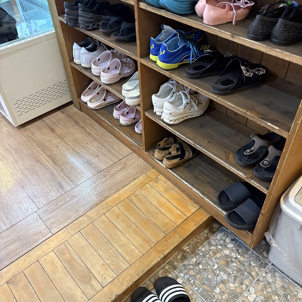 비학산보리밥생칼국수 사진 2